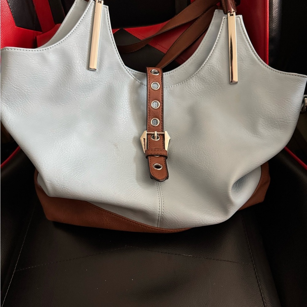 Black Rivet Two-Tone Tote Bag with Strap